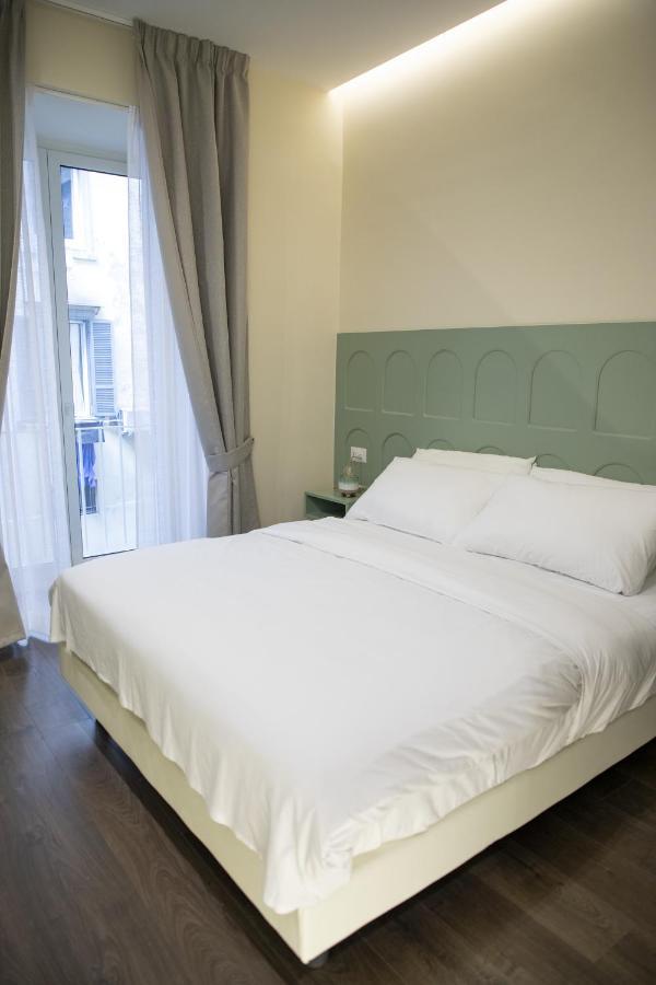 נאפולי South Hands Luxury Rooms מראה חיצוני תמונה