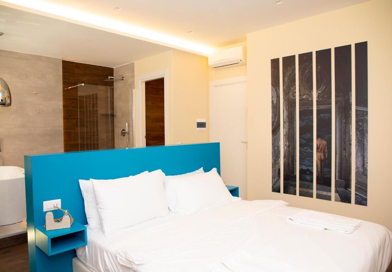 נאפולי South Hands Luxury Rooms מראה חיצוני תמונה