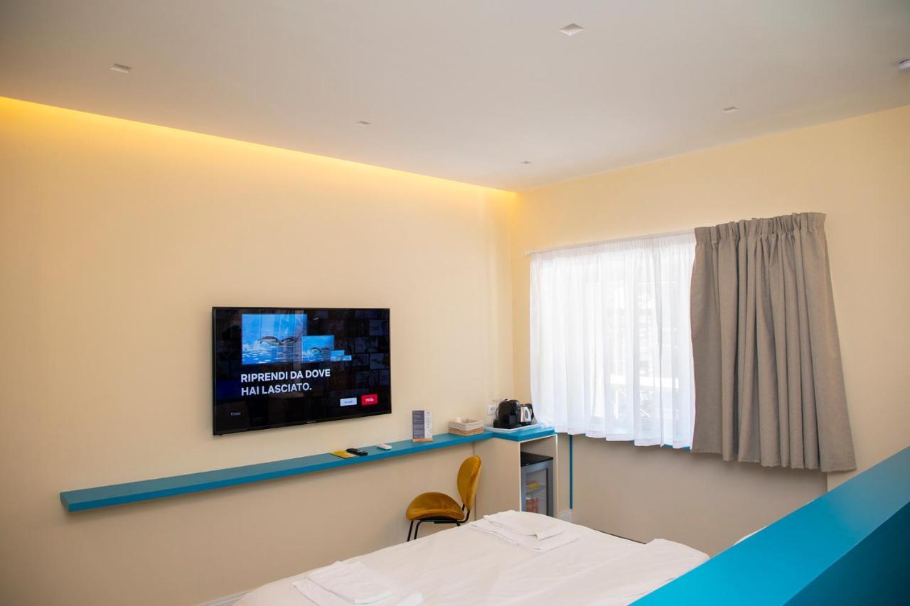 נאפולי South Hands Luxury Rooms מראה חיצוני תמונה